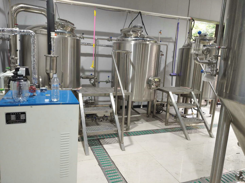 豪魯自釀啤酒設(shè)備 豪魯自釀啤酒設(shè)備